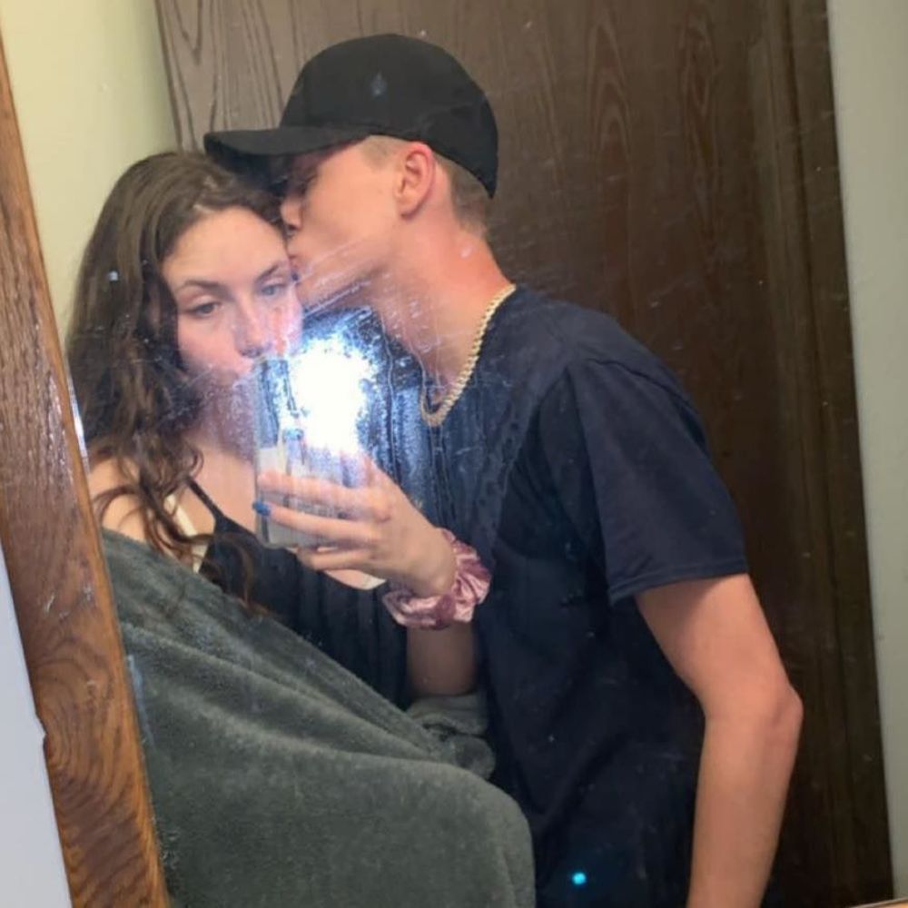 Meet your Posher, Riley